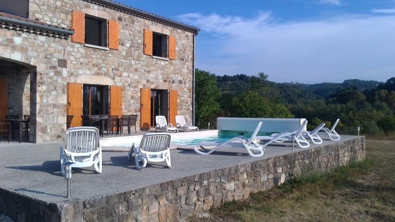 Location De Gites Les Sources Chambonas/Les Vans Luaran gambar